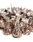 Hershys Kisses Meltaway Individually Wrapped Chocolate Candy  1 Pound Approx 100 Chocolate Candy Milk Chocolates Meltaways Candy  Snack for Adults  Kids Ideal For Chocolate Gift Box  Gift Basket  Bulk Chocolate For Pinata Stuffers