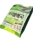 Korean Dried Pollack Soup Bugeot GukMiyeokguk Seaweed Soup 1Pack 5ea Freeze Drying Block Type Instant Soup Cube Block Stew iÜ Çm ´m øím Dried Seaweed and Pollack Soup Miyeokguk iÜ øím