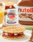 Nutella Hazelnut Spread with Cocoa for Breakfast Mini Cups 052 Oz Pack of 30  a Sophley Sandwich Spreader