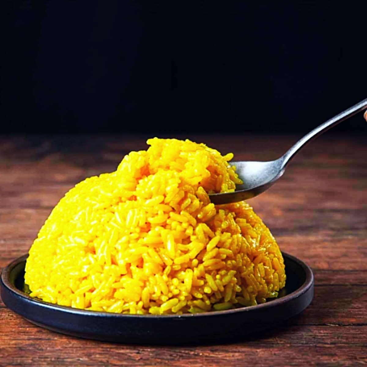 Yellow Rice 35 lbs SpanishStyle Seasoning with Saffron  Versatile Side Dish with most any Meat Fish or Chicken Perfect to use in a Paella Recipe Every Order is Elegantly Packaged in a Signature BETRULIGHT Branded Box