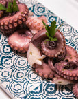 Renna Fresh Whole Wild Octopus Tentacles in Oil 1058oz Tender Mediterranean Seafood Salad Product of Italy ReadytoEat Octopus Preserved Appetizer 1058 oz