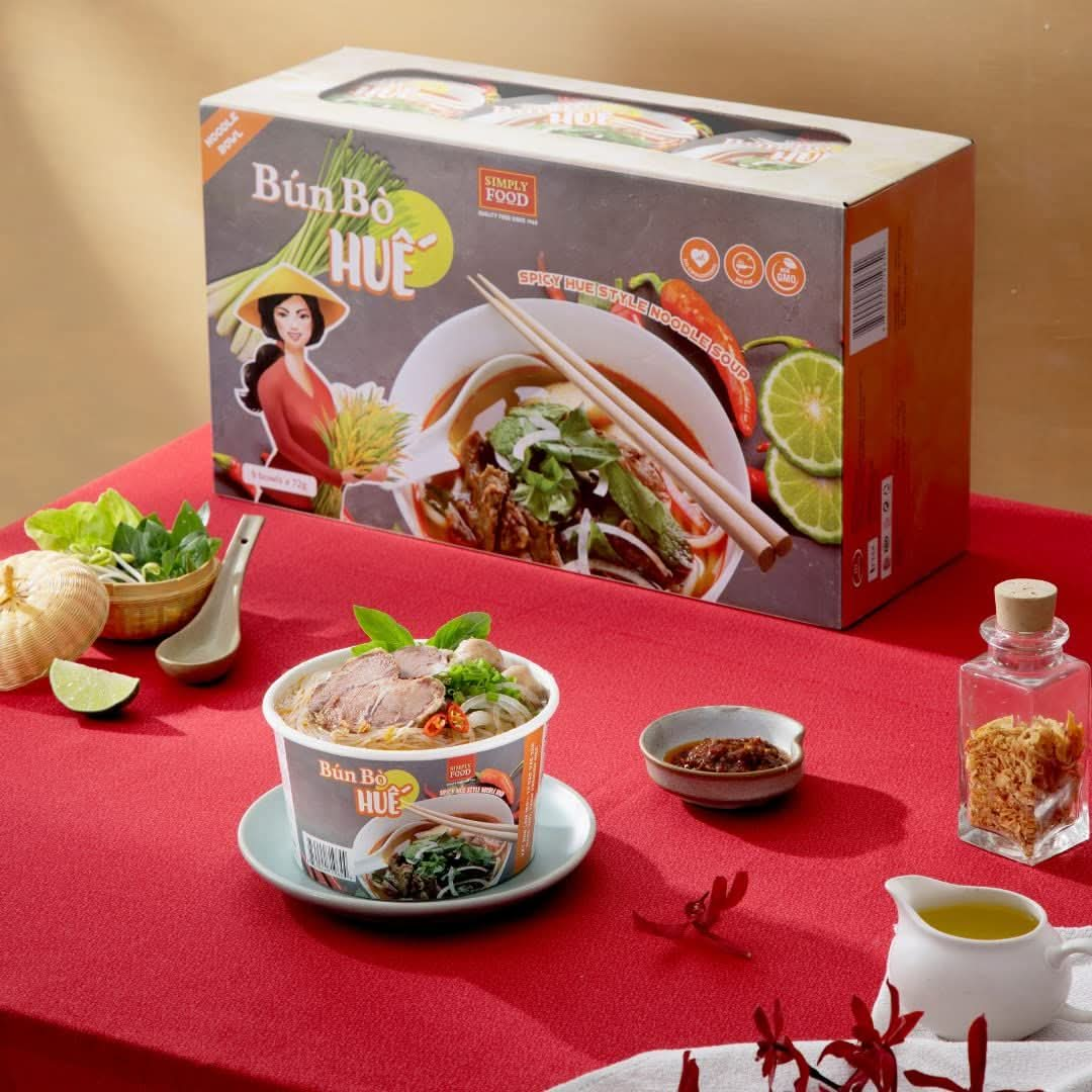 SIMPLY FOOD Instant Spicy Hue Styled Rice Vermicelli Noodles Bún Bò Hu¿  9 BOWLS 72g each  Thin White Round Rice Vermicelli Noodles in a Spicy Hue Styled Broth