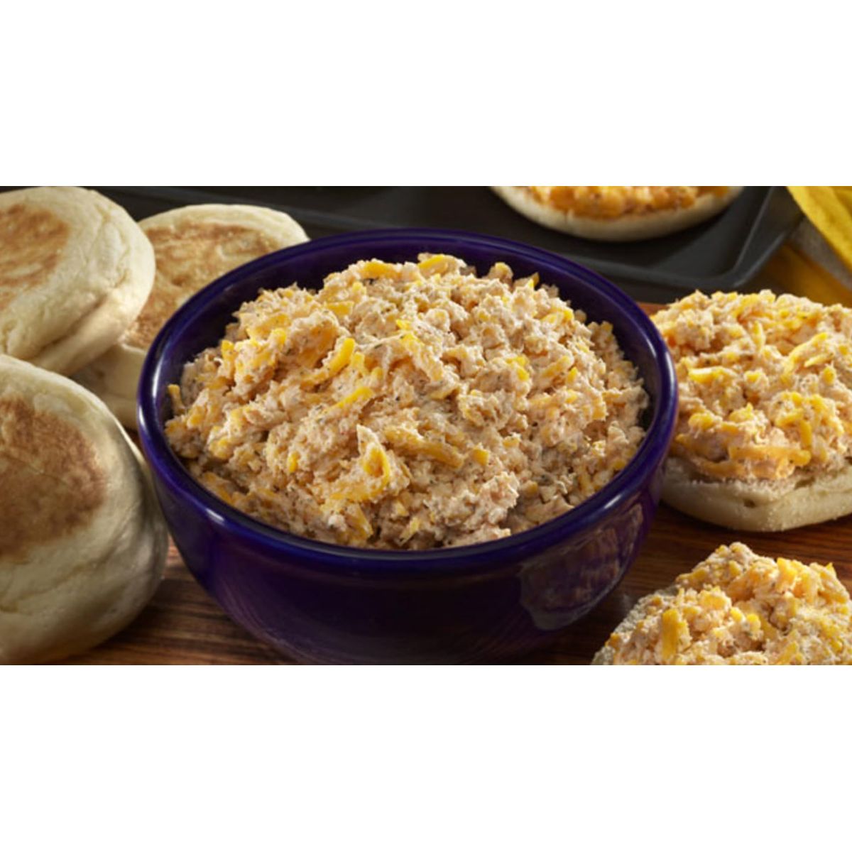 Bumble Bee Lump Crab Meat Wild Caught 6 oz Can Small Chunks Drain Before Use 16g Protein