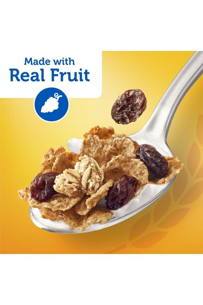 Kellogg&#39;s Raisin Bran Crunch Cold Breakfast Cereal, Fiber Cereal, Heart Healthy, Original, 15.9oz Box (1 Box)