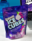 ICE BREAKERS Ice Cubes Arctic Grape Sugar Free Chewing Gum Pouch, 8.11 Oz (100 Pieces)