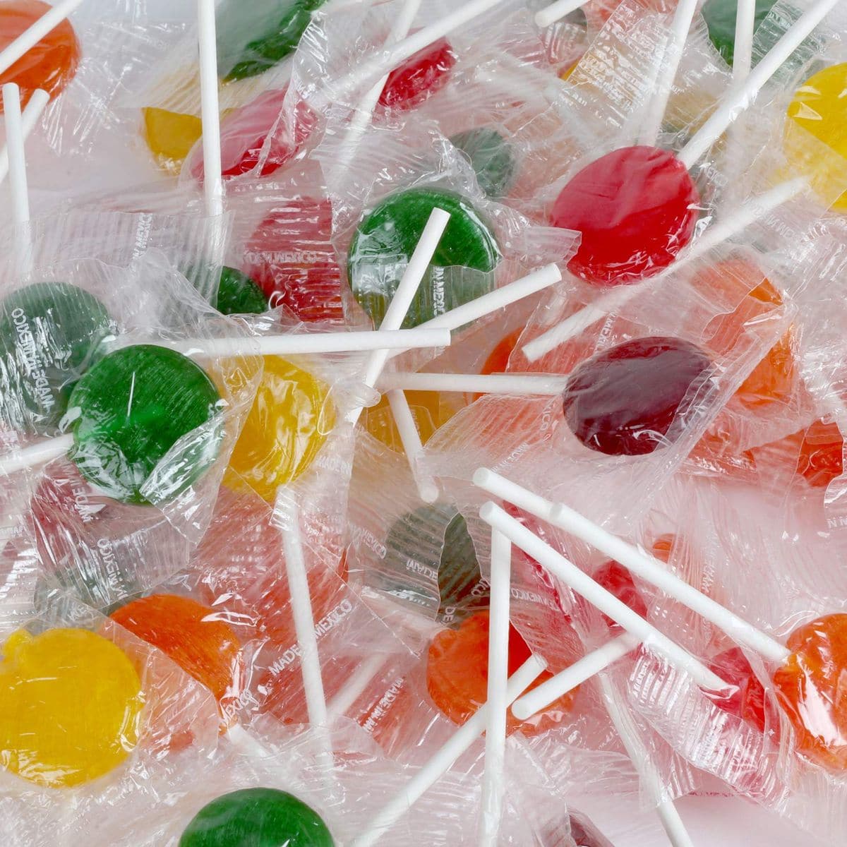 Lollipops  3 Pounds  Classic Lollipops Individually Wrapped  Flat Lolipops for Kids  Summer Candy Suckers  Assorted Fruit Flavors  Birthday Party Goodie Bag Favors  Bulk Candy