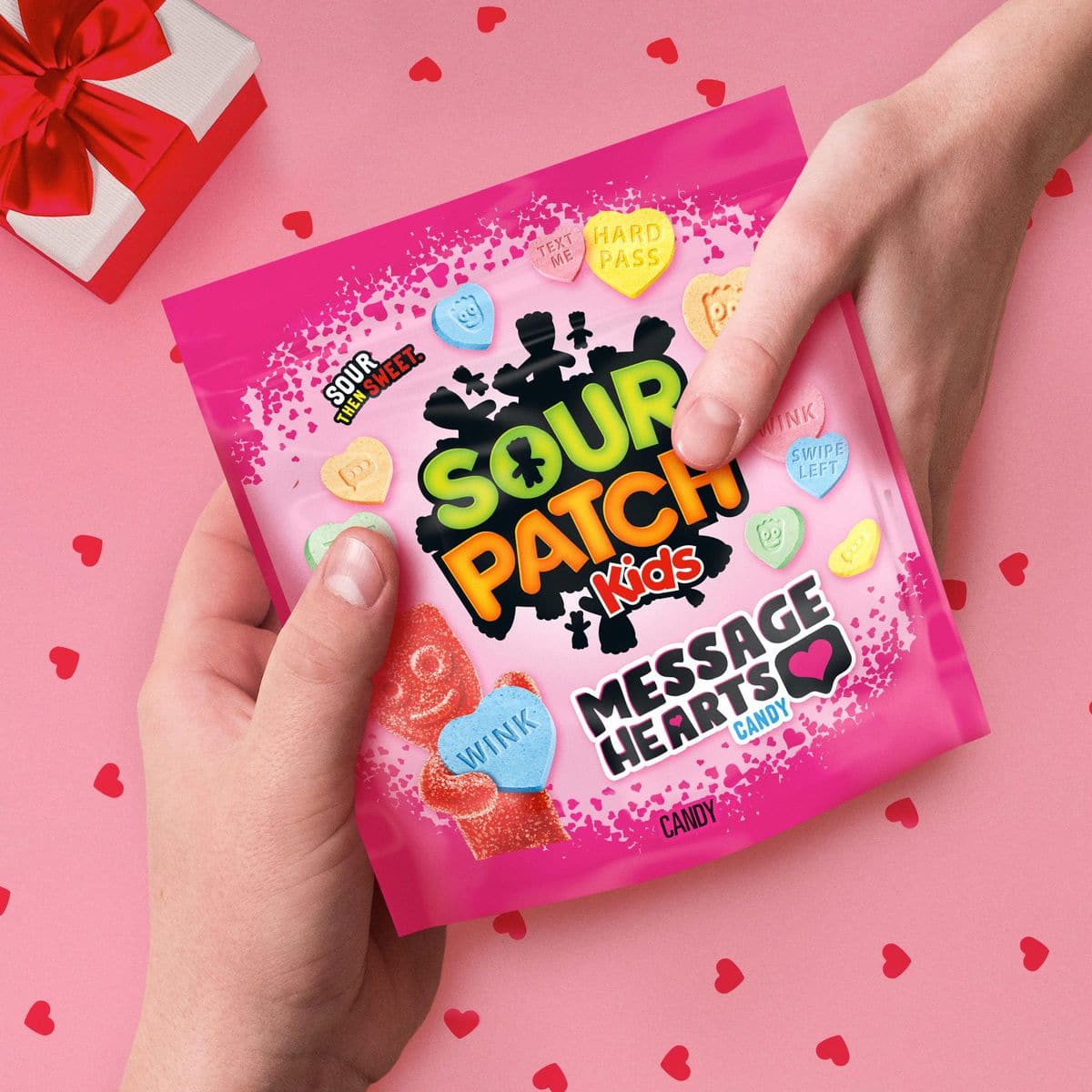 SOUR PATCH KIDS Message Hearts Valentines Day Candy 1301 oz